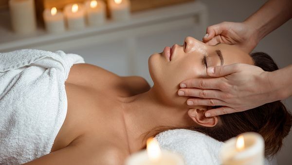 Абонемент на массаж лица (5 сеансов) Amoveo Spa