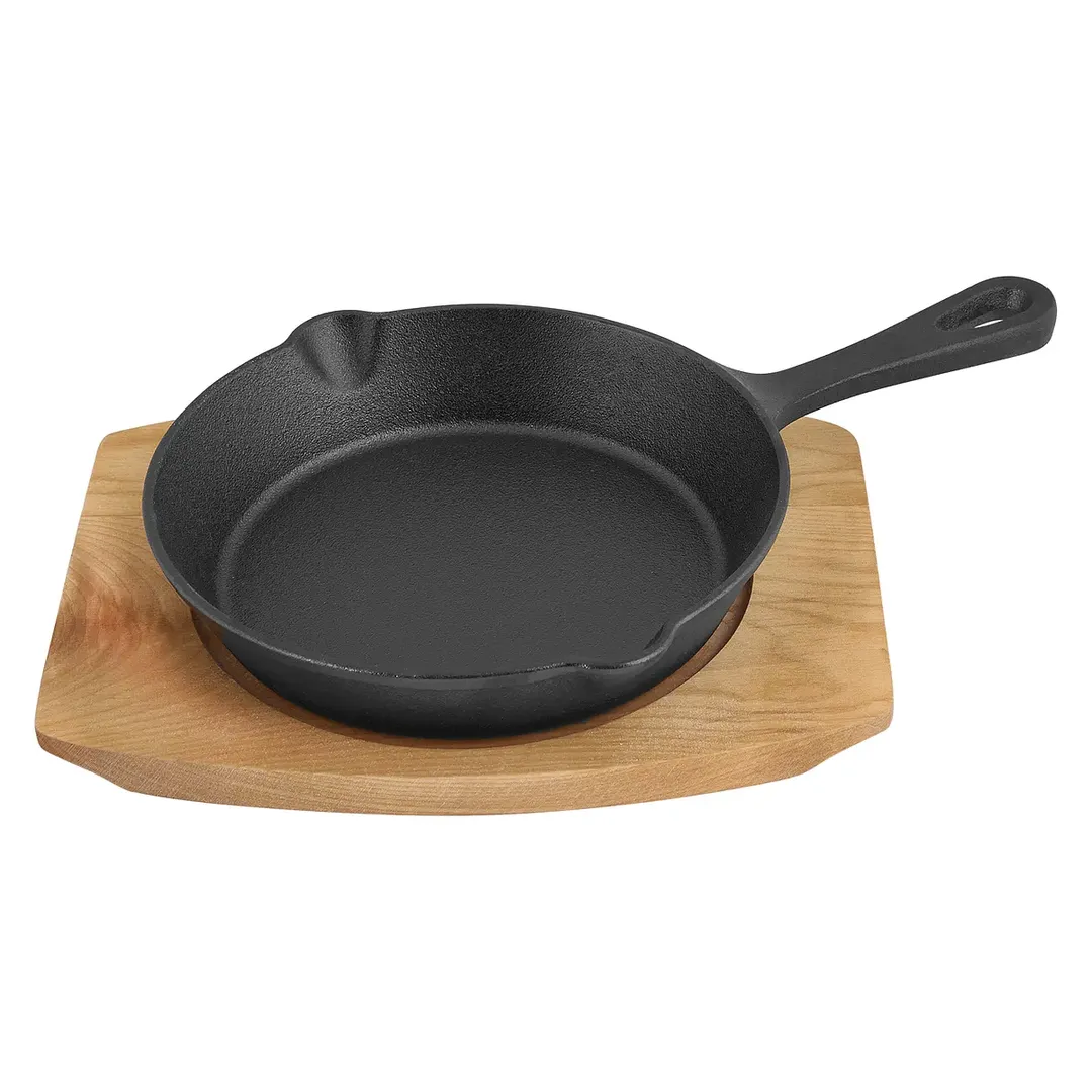 Сковорода MY REAL IRON COOK чугун 15 см на подставке черная MY REAL IRON CO